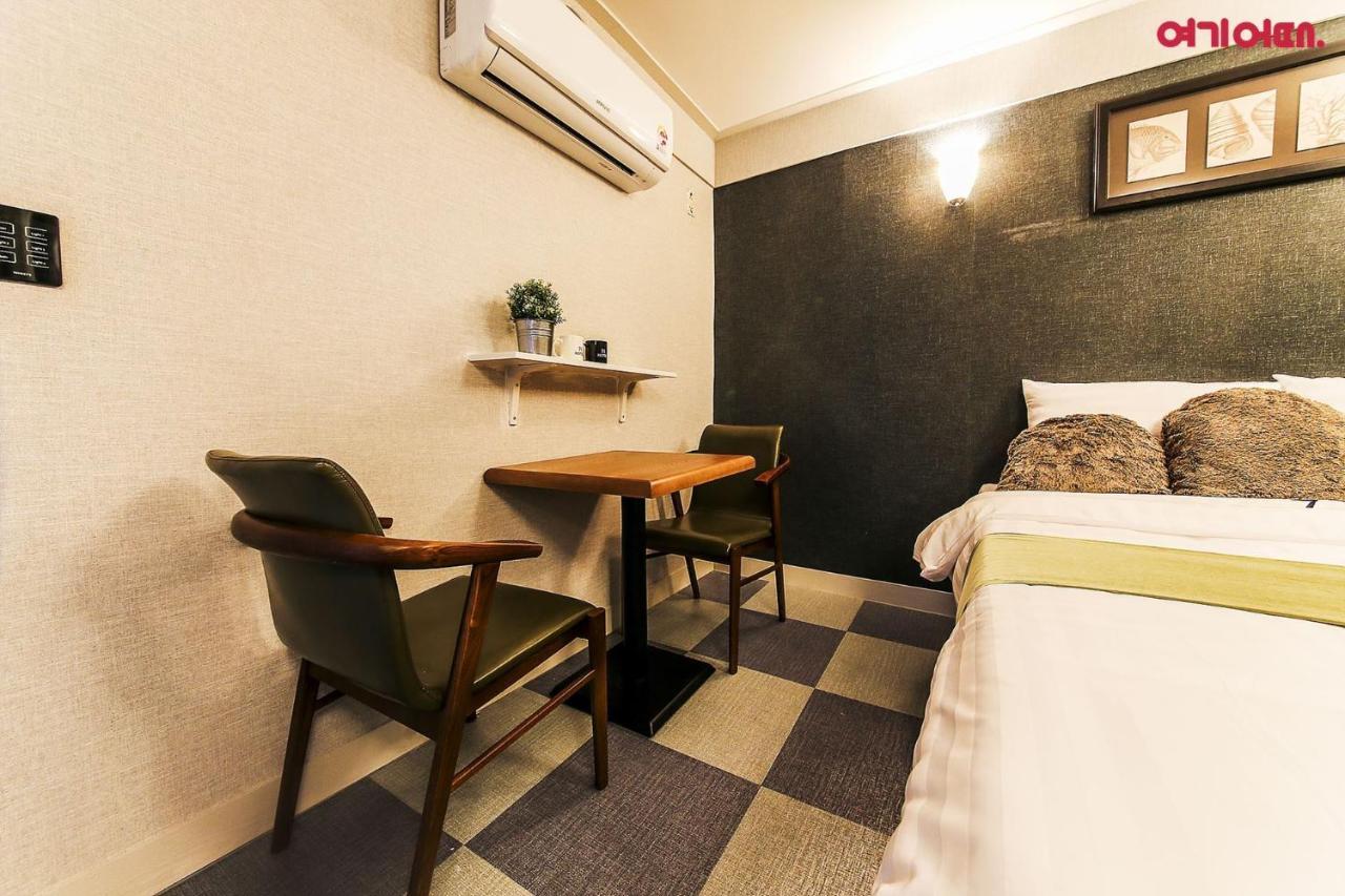 71 Street Motel Suwon Extérieur photo