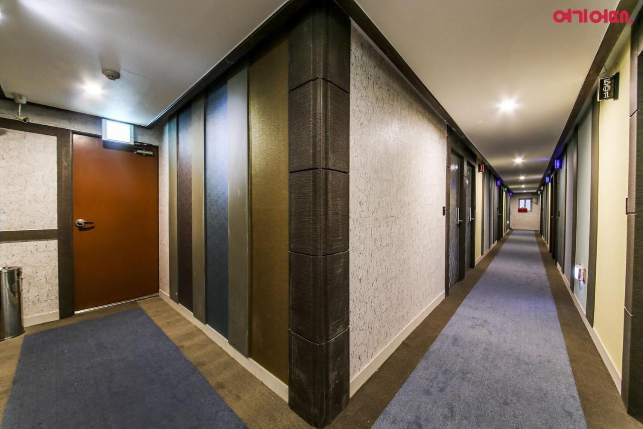 71 Street Motel Suwon Extérieur photo