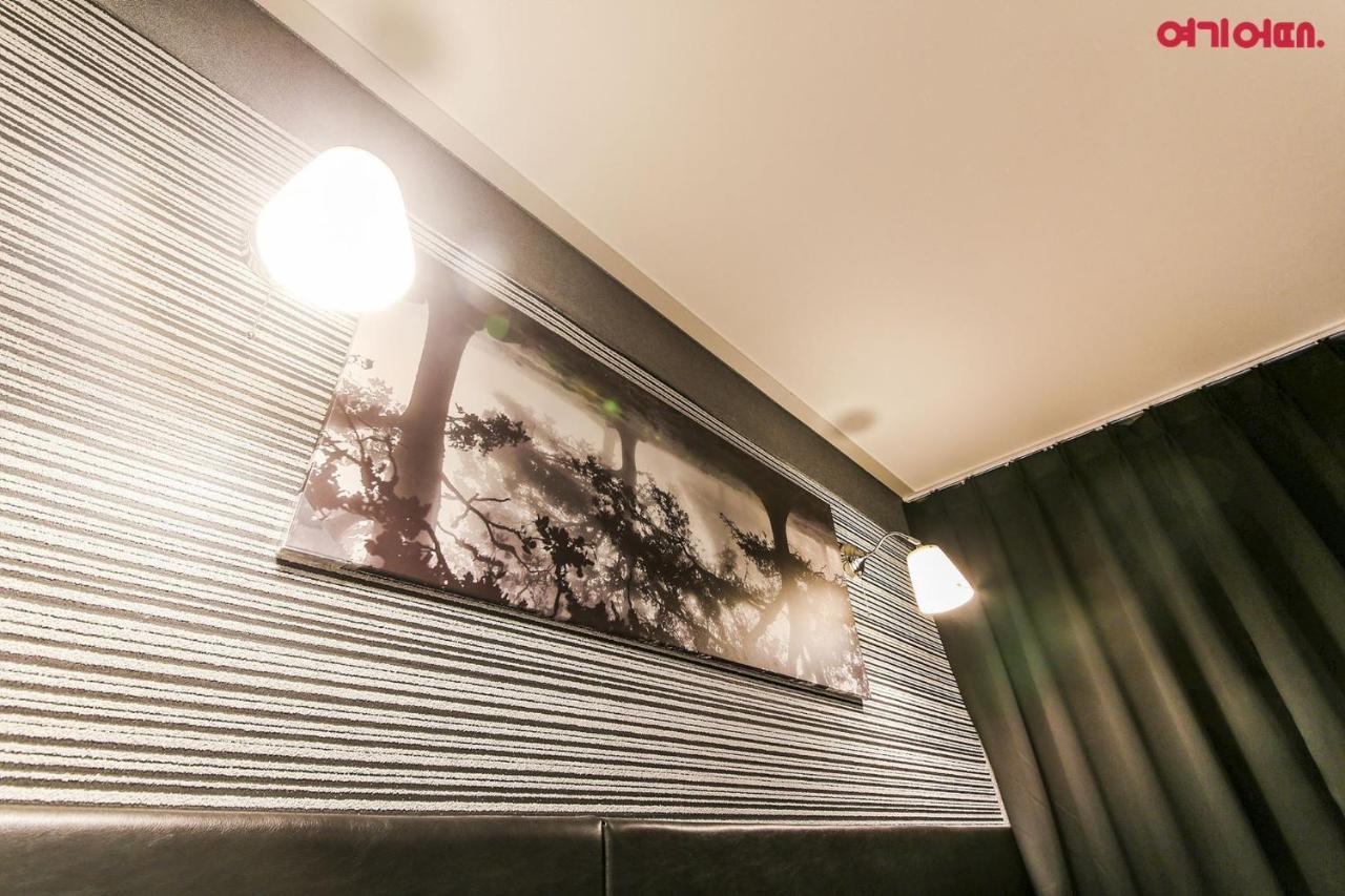 71 Street Motel Suwon Extérieur photo